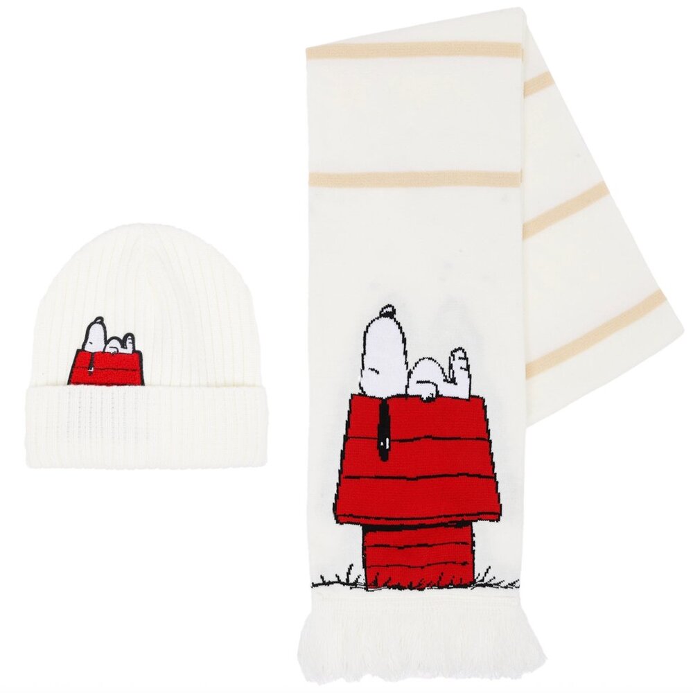 Peanuts Snoopy Red Doghouse Scarf and Beanie Set